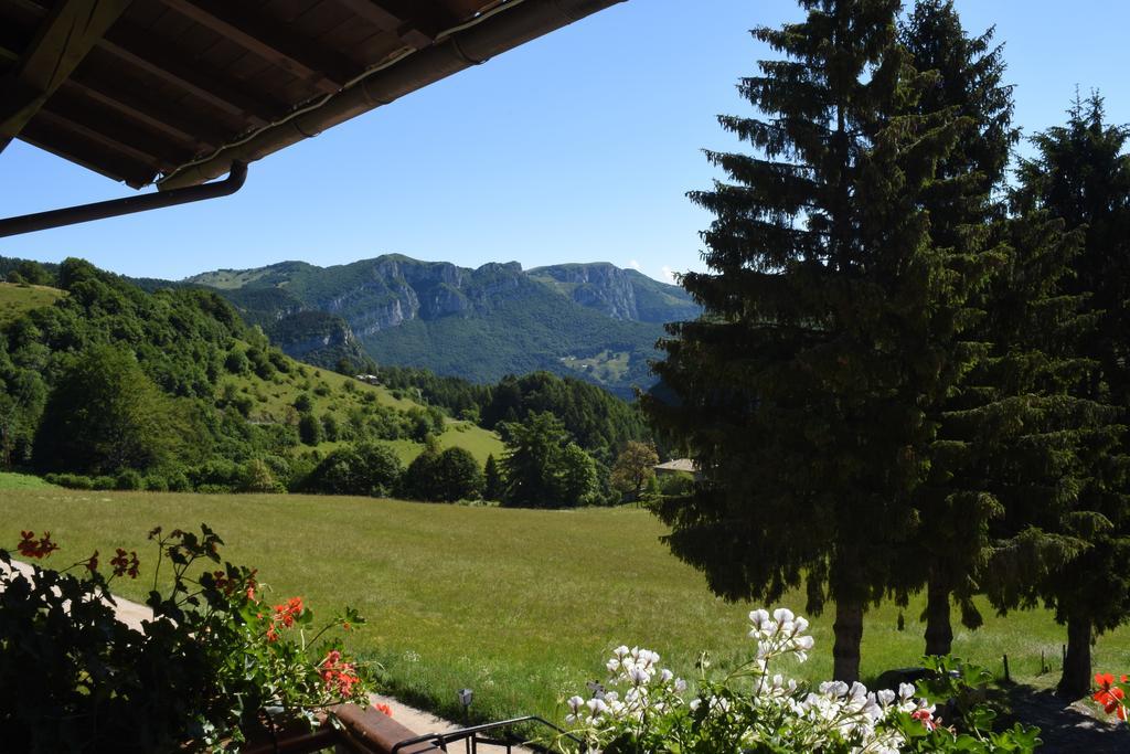 Rifugio Monte Baldo Hotel Avio Buitenkant foto