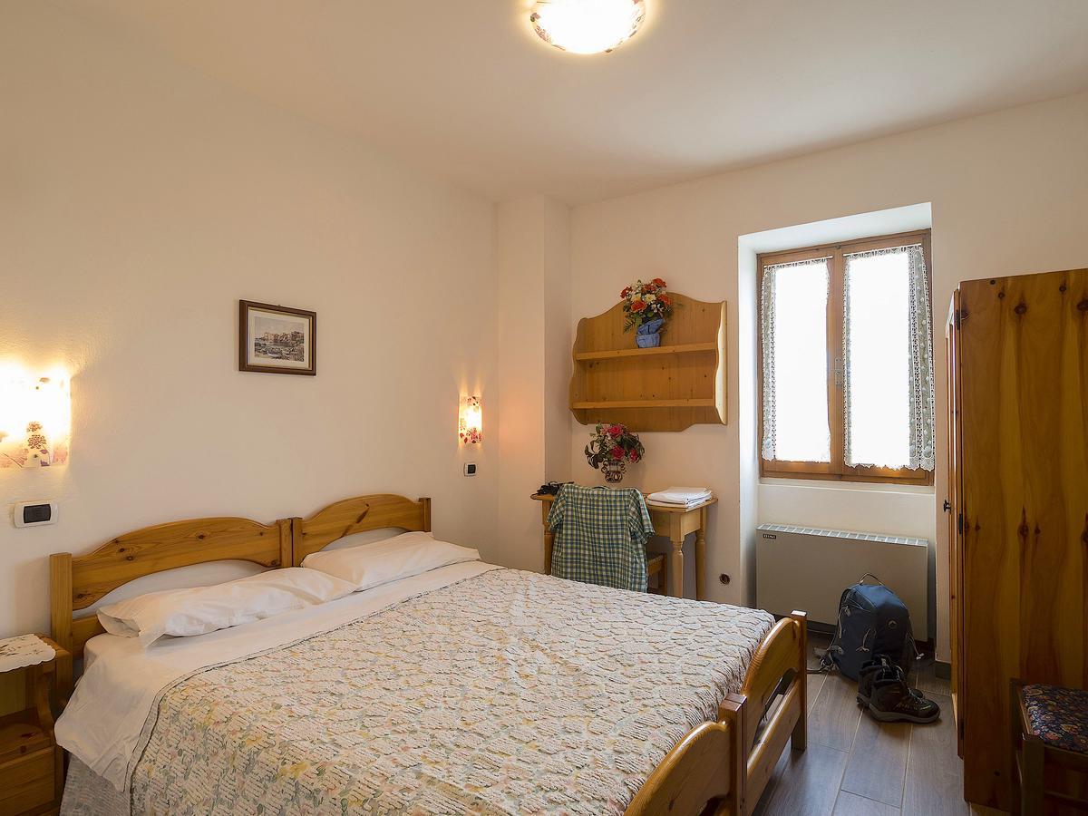 Rifugio Monte Baldo Hotel Avio Buitenkant foto